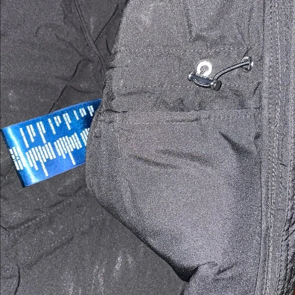 Tommy Hilfiger TH Flex Black Winter Jacket Removable Faux Fur Hood adj waist - Picture 12 of 14